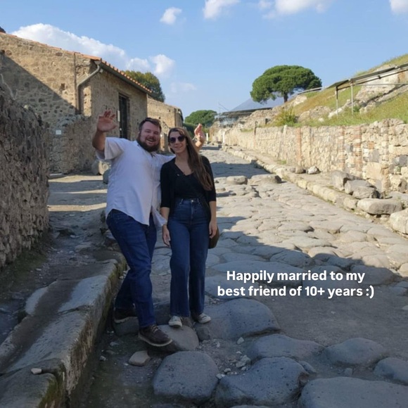 Meet your Posh Ambassador - Picture 5 of 10